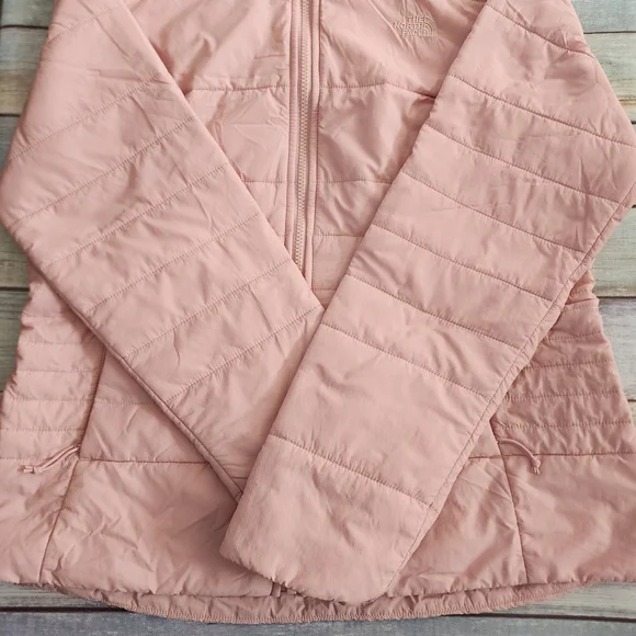 The North Face Womens Blush Puffer Jacket - Picture 3 of 8